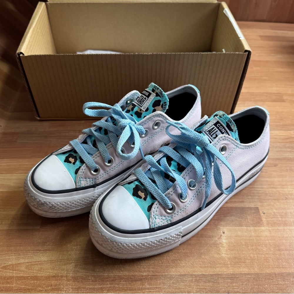 Converse platform pink, teal & leopard sneakers size 5 women's